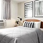 Intown Suites Extended Stay Louisville Ky - Airport